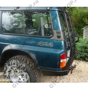 Bara spate F4x4 Nissan Patrol Y60 aripi taiate