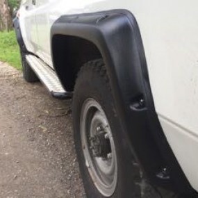 Overfendere Kut-Snake Toyota Land Cruiser 78 50mm textured