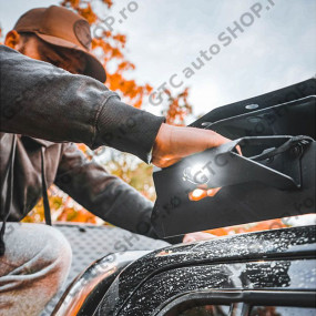 Maner cu led pentru portbagaj Front Runner Slimsport