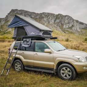 Cort plafon auto Overlander Armor Top cu sky roof 132 x 210 cm
