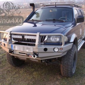 Bullbar bara fata F4x4 Mitsubishi Pajero Sport pana la 2000