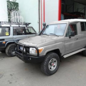 Bullbar bara fata F4x4 Toyota Land Cruiser 78