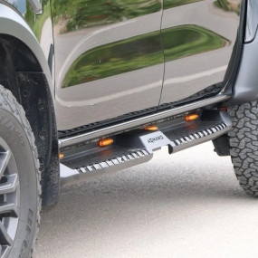 Praguri laterale S32 Nissan Navara D40 (2010+) AQM4WD